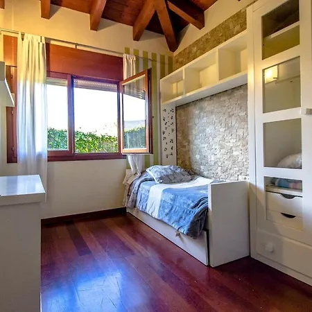 Catalunya Casas A Costa Brava Gem - Only A Few Minutes To The Beach! Villa