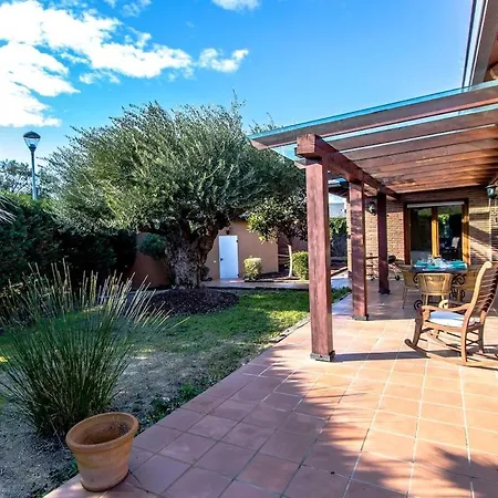 Catalunya Casas A Costa Brava Gem - Only A Few Minutes To The Beach! Villa Vidreres