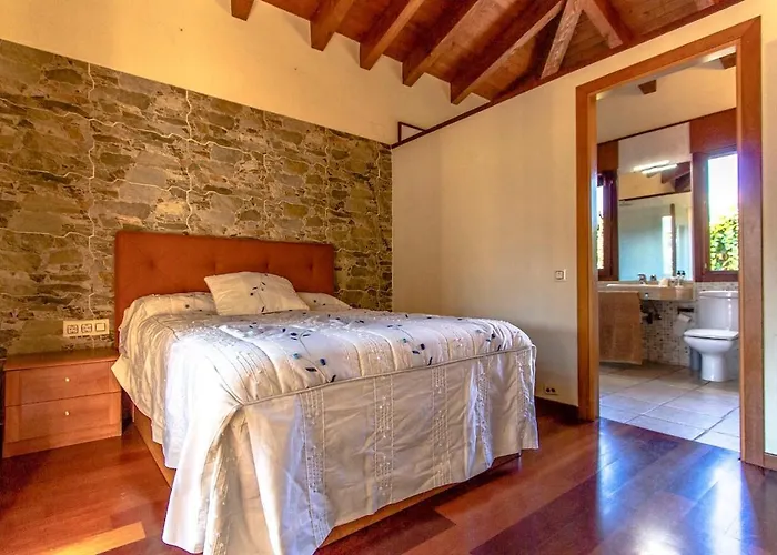 Villa Catalunya Casas A Costa Brava Gem - Only A Few Minutes To The Beach!