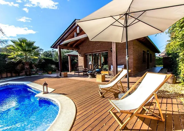 Catalunya Casas A Costa Brava Gem - Only A Few Minutes To The Beach! *