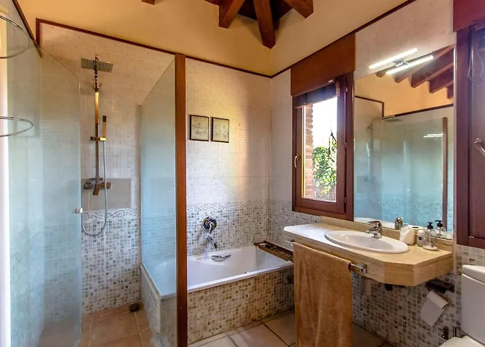 Catalunya Casas A Costa Brava Gem - Only A Few Minutes To The Beach! * Vidreres