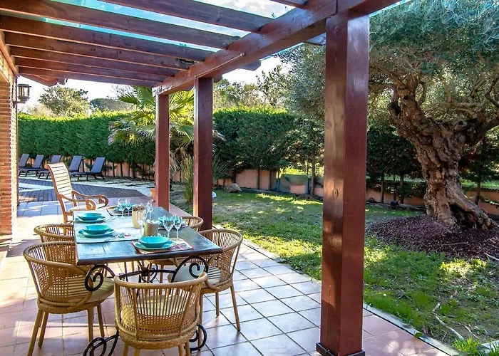 Catalunya Casas A Costa Brava Gem - Only A Few Minutes To The Beach! Villa *