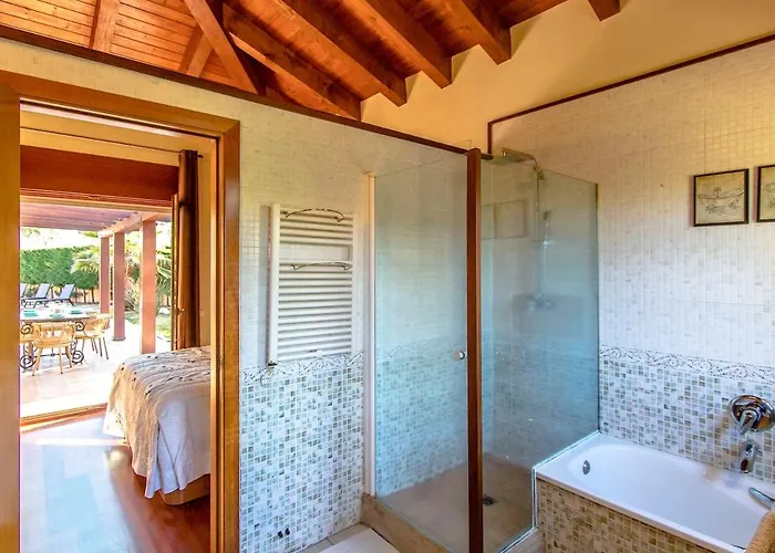 Catalunya Casas A Costa Brava Gem - Only A Few Minutes To The Beach! Villa