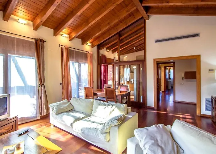 Catalunya Casas A Costa Brava Gem - Only A Few Minutes To The Beach! Villa Vidreres