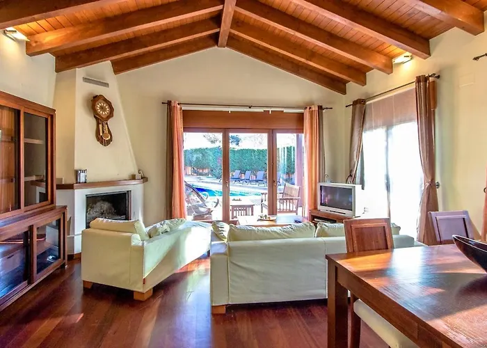 Catalunya Casas A Costa Brava Gem - Only A Few Minutes To The Beach! Vidreres